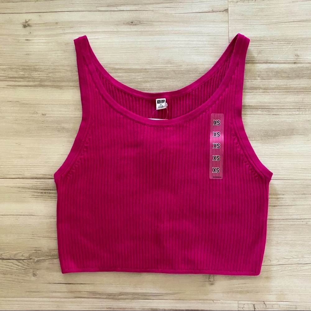 Uniqlo Knit Crop Pink Tank (NWT)
